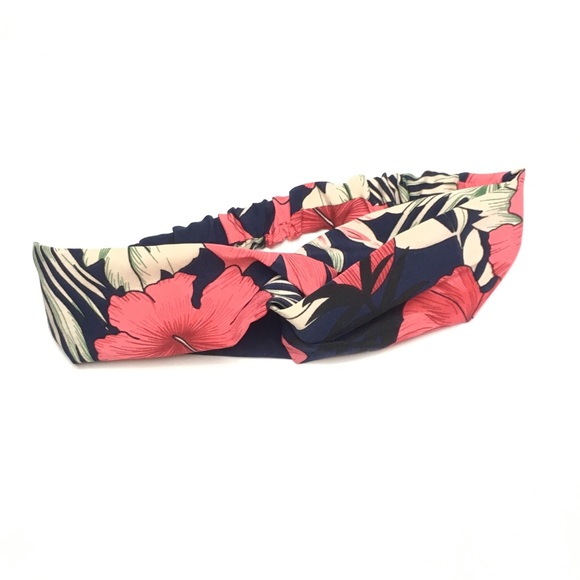 Blue Tropical Print Boho Twist Headband - Picture 2 of 8